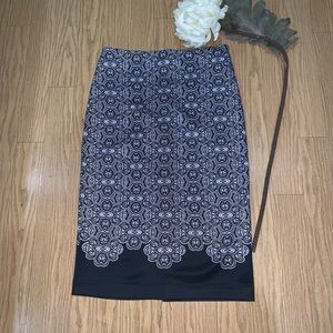 New York and Company black and white pencil skirt
